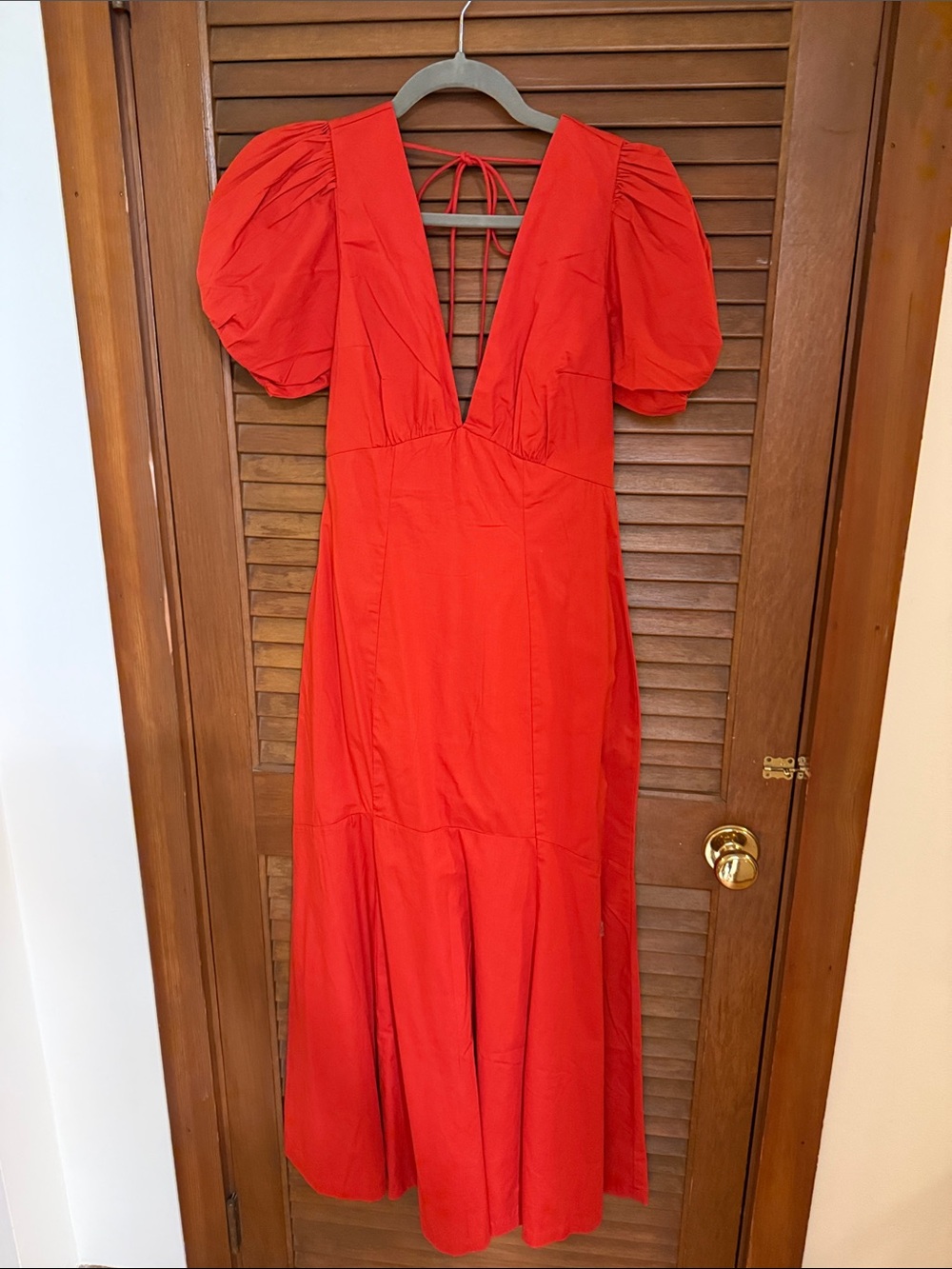 Abercrombie & Fitch Puff-Sleeve V-Neck Maxi Dress